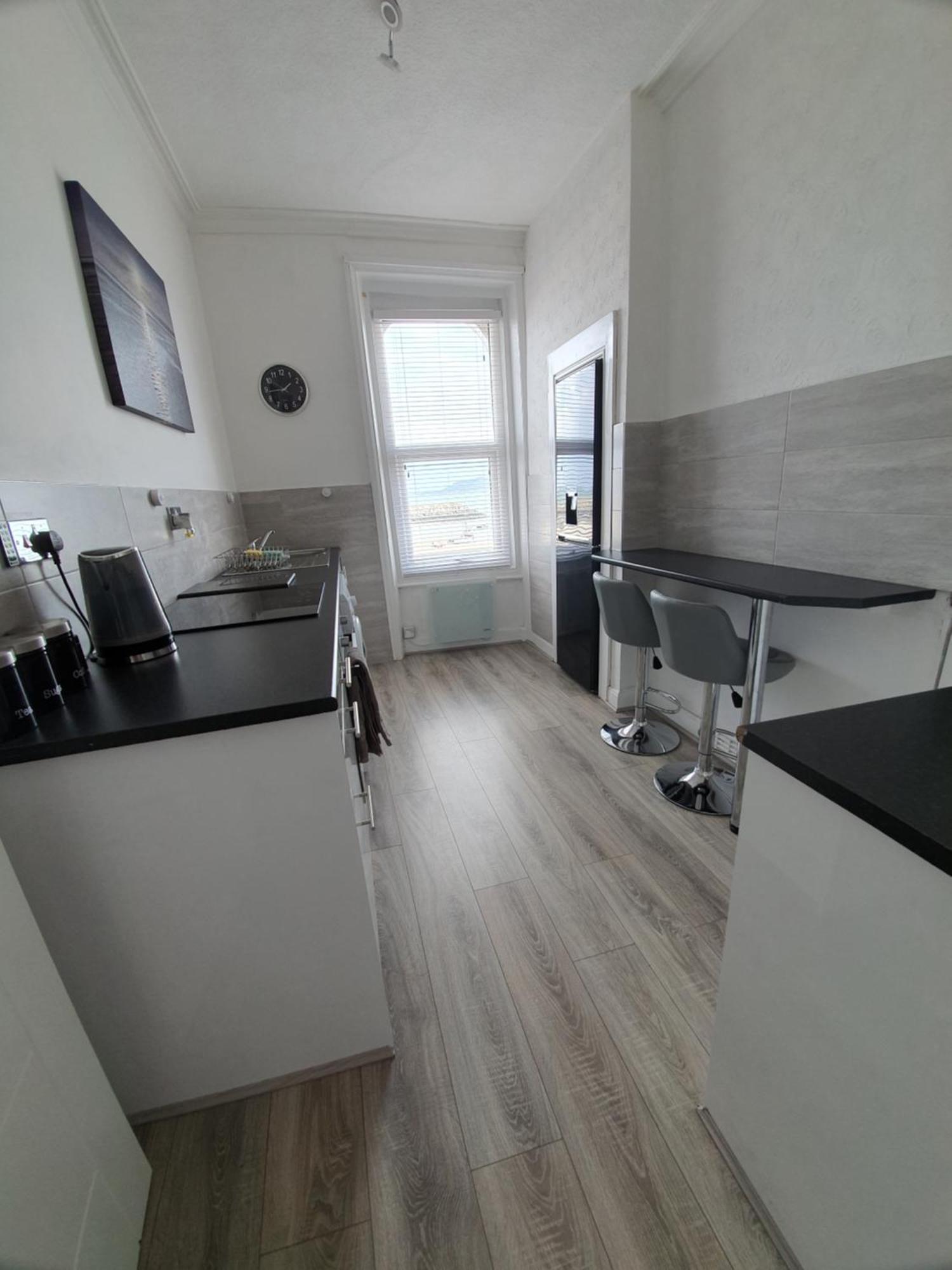 Ferienwohnung 3 Harbour Views Rhôs-on-Sea Exterior foto
